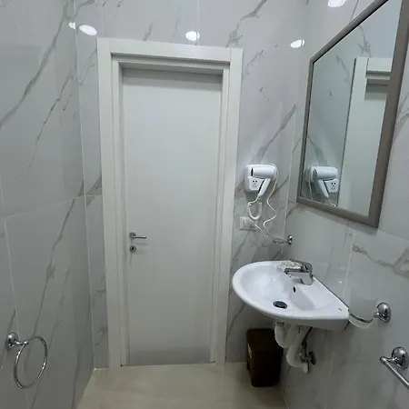 بيت ضيافة Luxury Carbonara 95